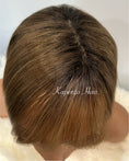 Load image into Gallery viewer, 10-12inch Topper Brown with Dark Roots
