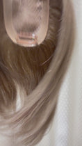 Load and play video in Gallery viewer, 14”-16” Rooted Beige Blonde Human Hair Topper
